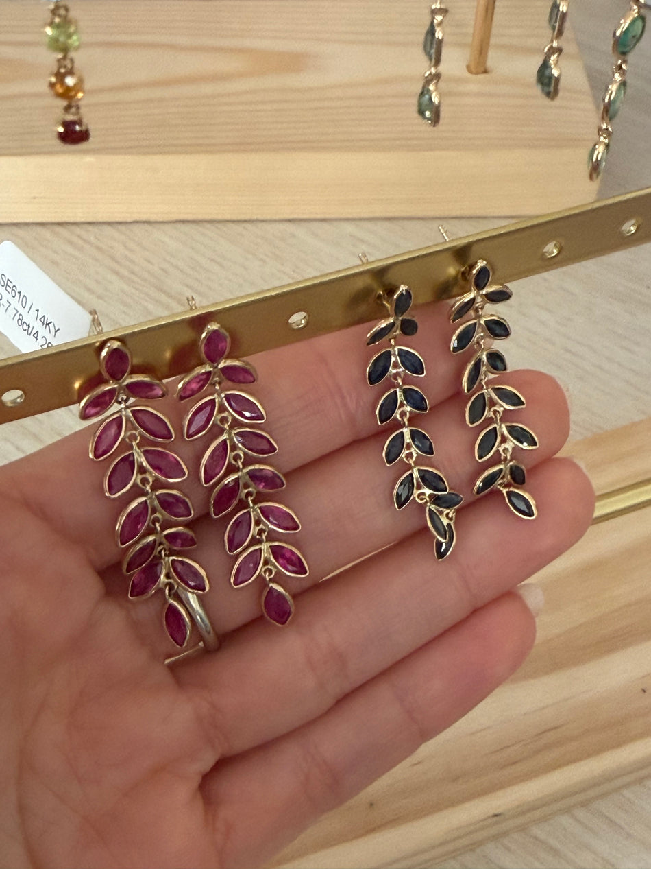 Aretes hojas