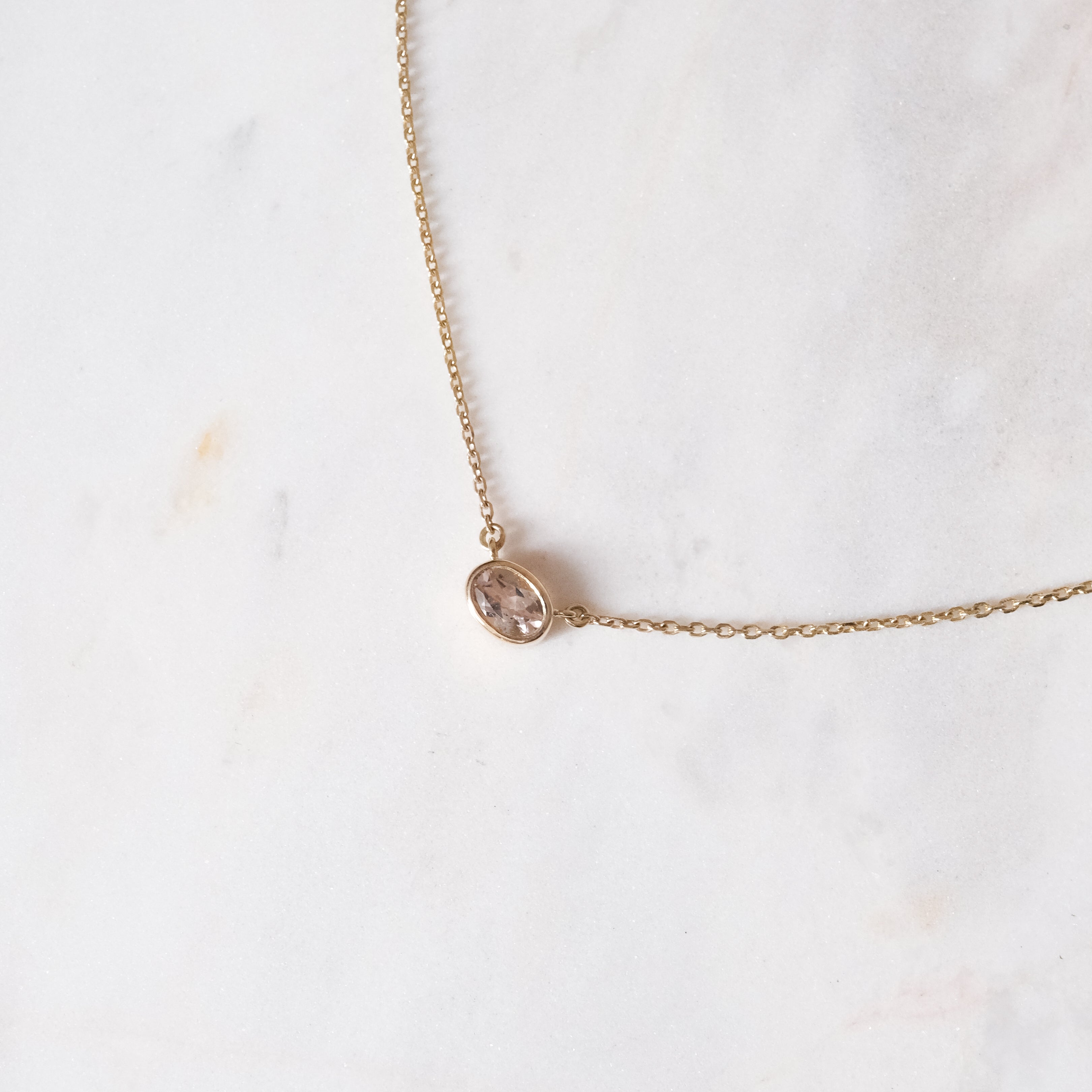 Collar alta joyeria relevee