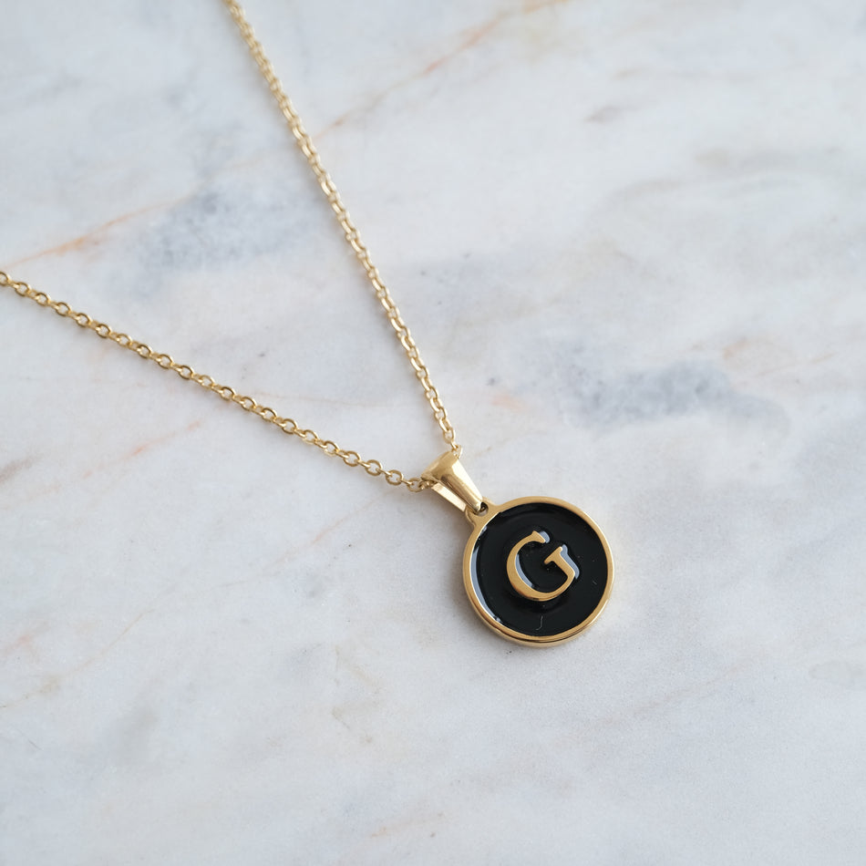 Collar Black Letter