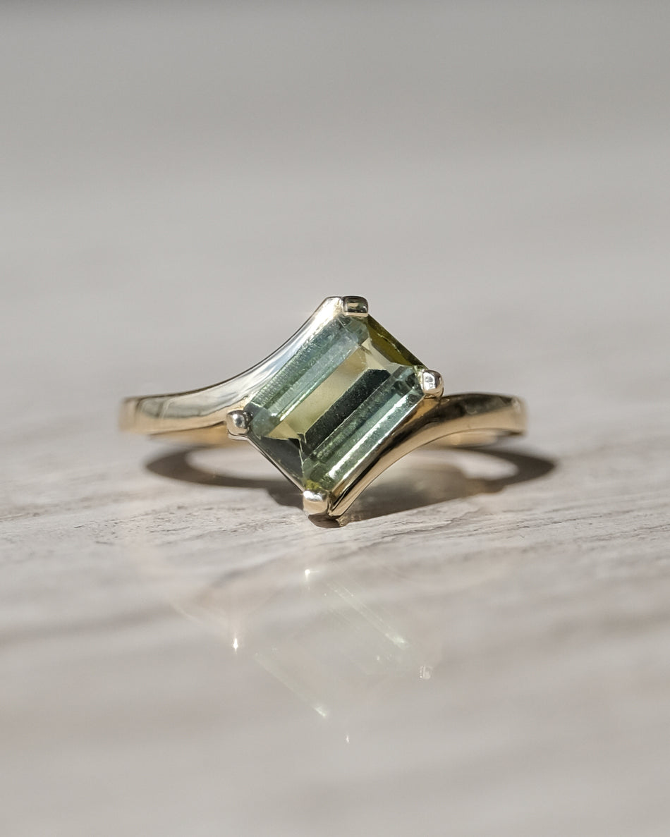 Anillo Katerina