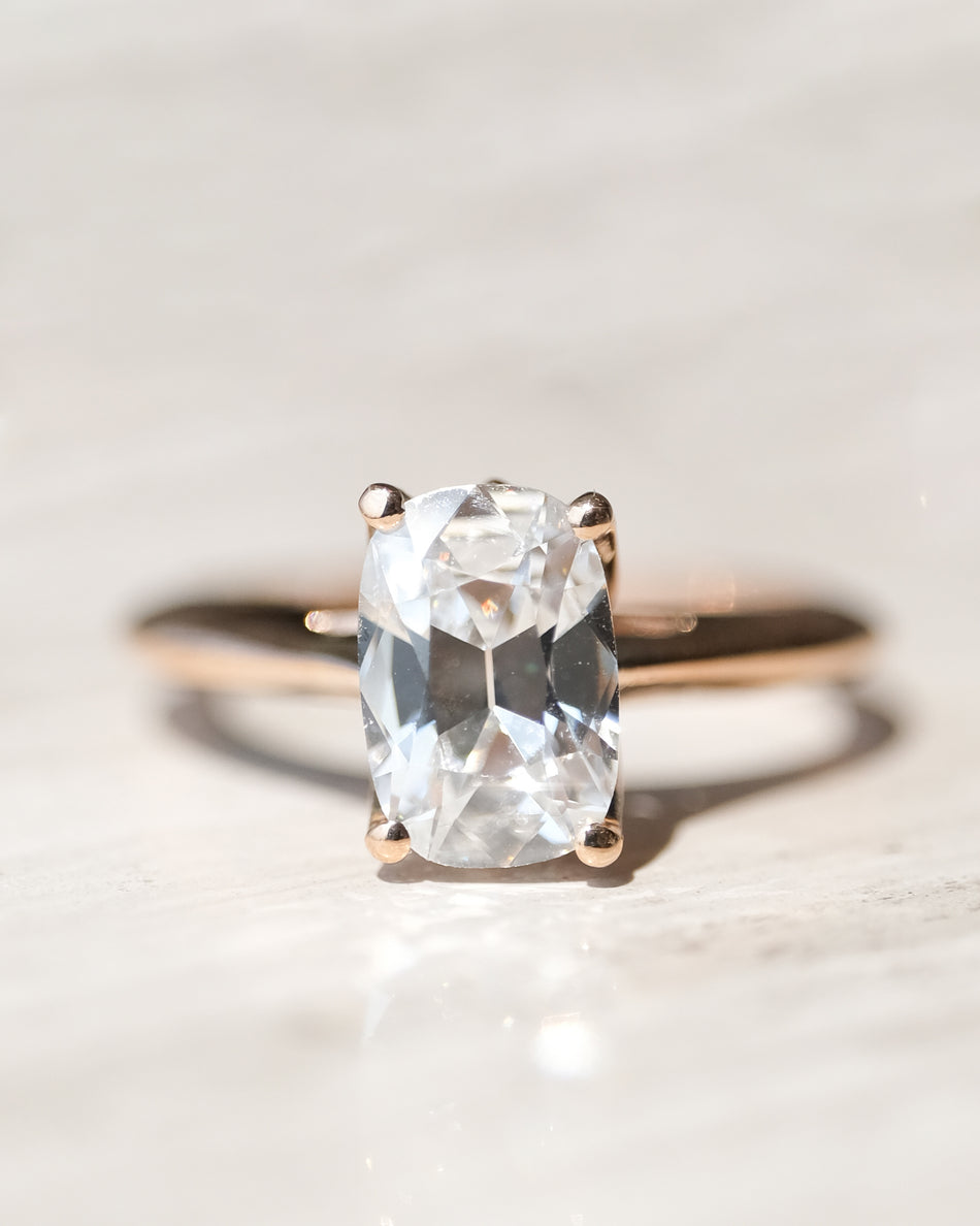 Anillo Maeva