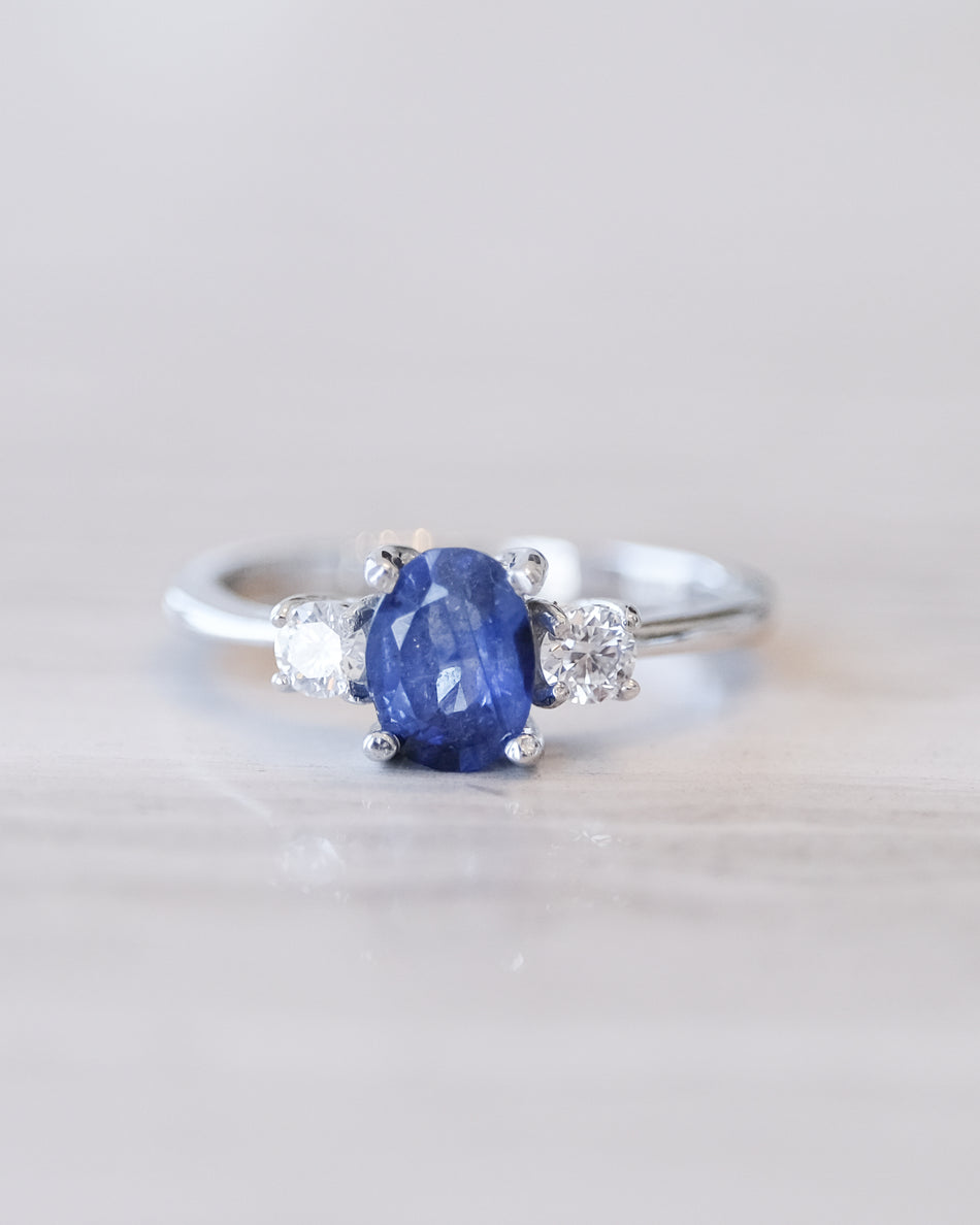 Anillo Greta