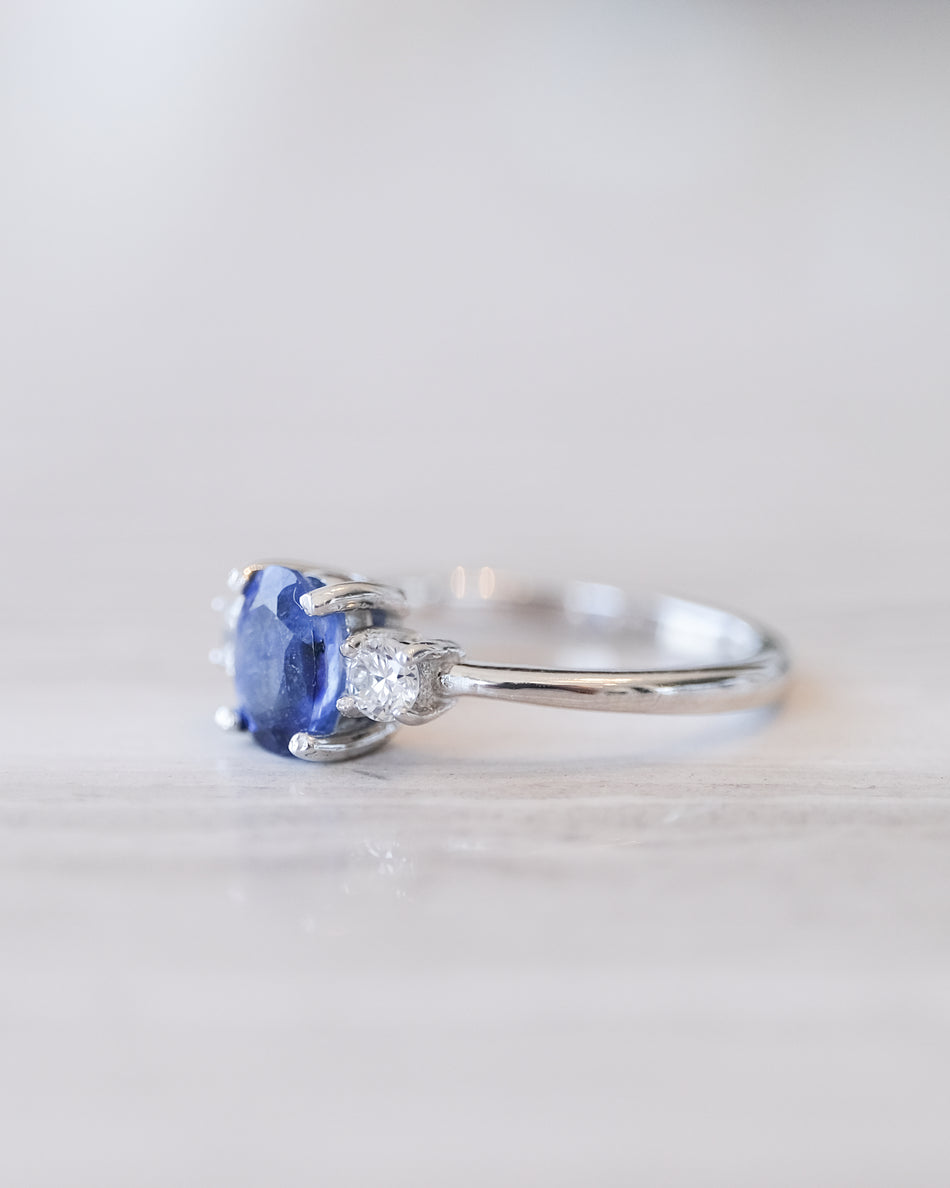 Anillo Greta
