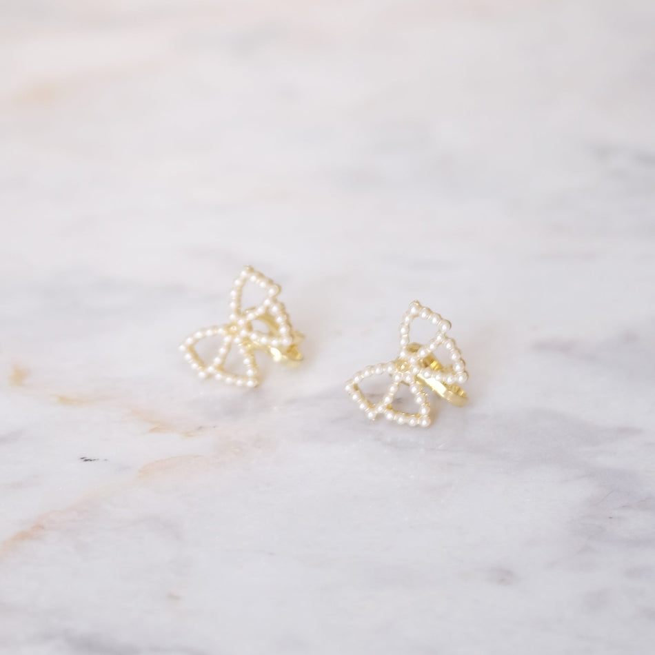 Aretes Pearl Bow Clip