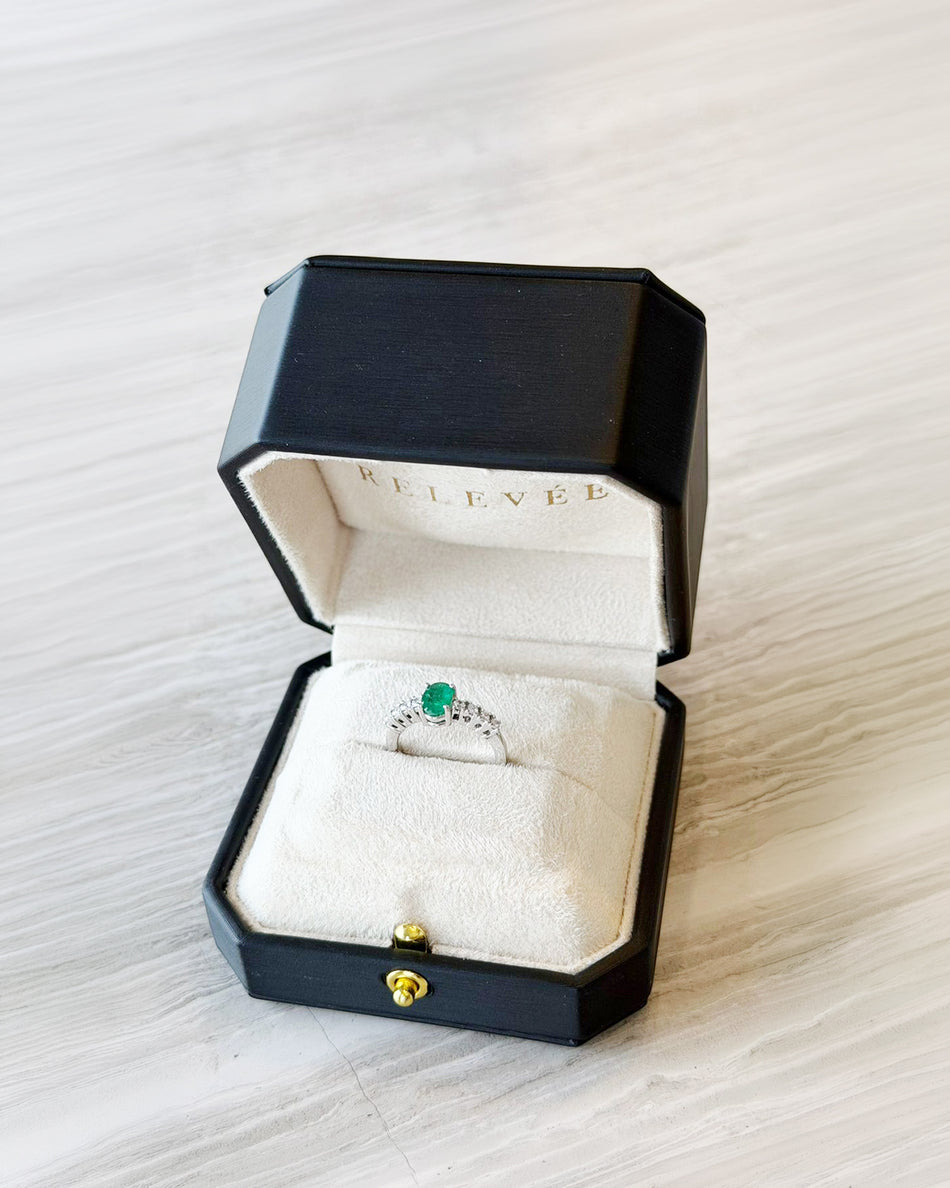 Anillo Amara