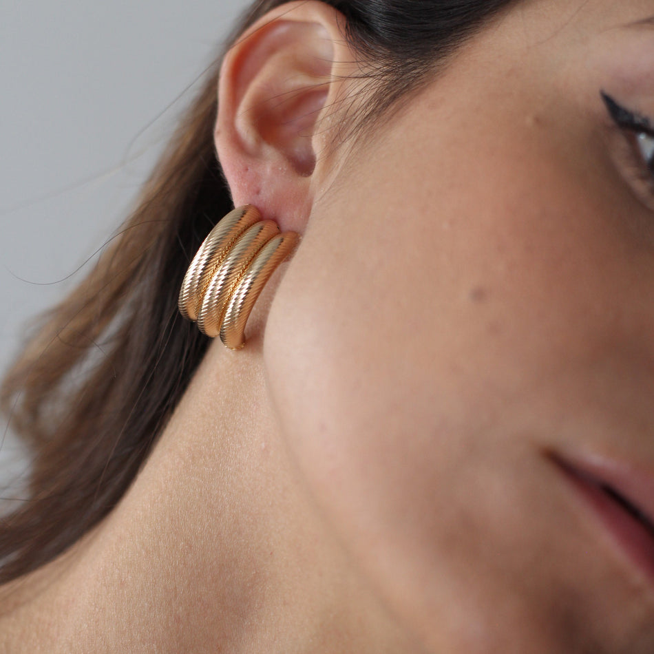 Aretes Three Elements