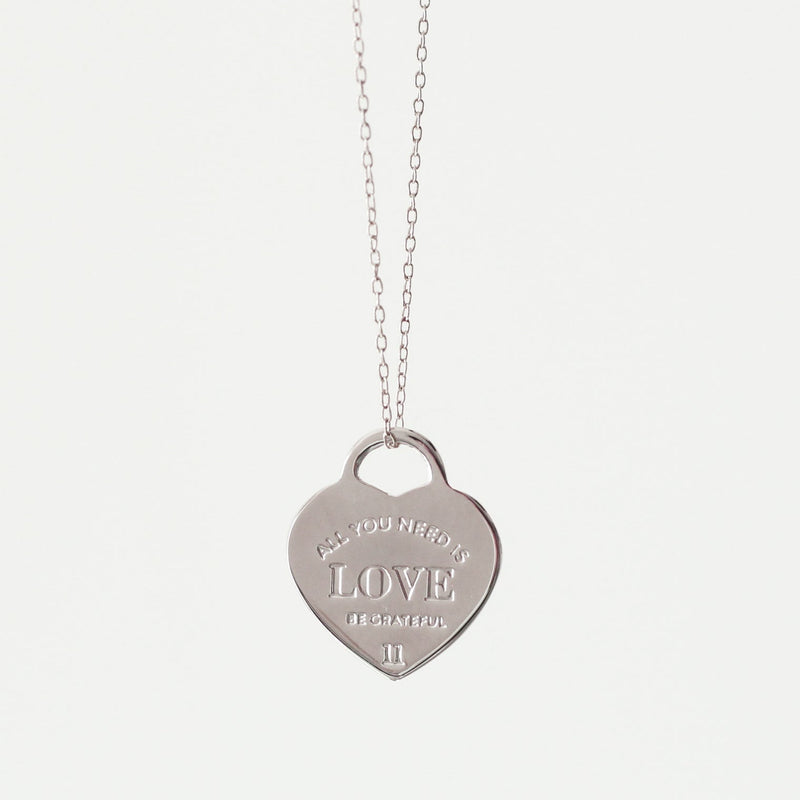 Collar All You Need Is Love - Plateado